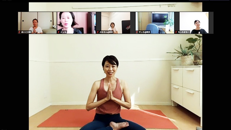 アーモンドとヨガのパワーで、ココロとカラダに元気を！