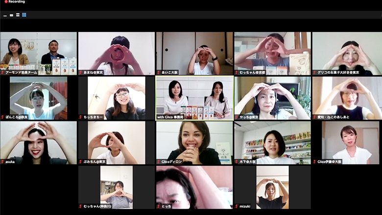 アーモンドとヨガのパワーで、ココロとカラダに元気を！