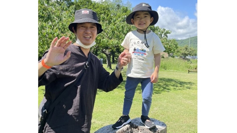 「プリンやアイスなどGlicoの商品を小売店様を通じてお客様にお届けする」　セールス本部　たま