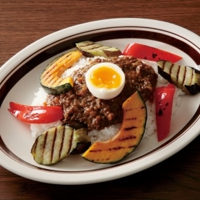 レシピクラブ 【カレーZEPPINで作る】彩り野菜のキーマカレー