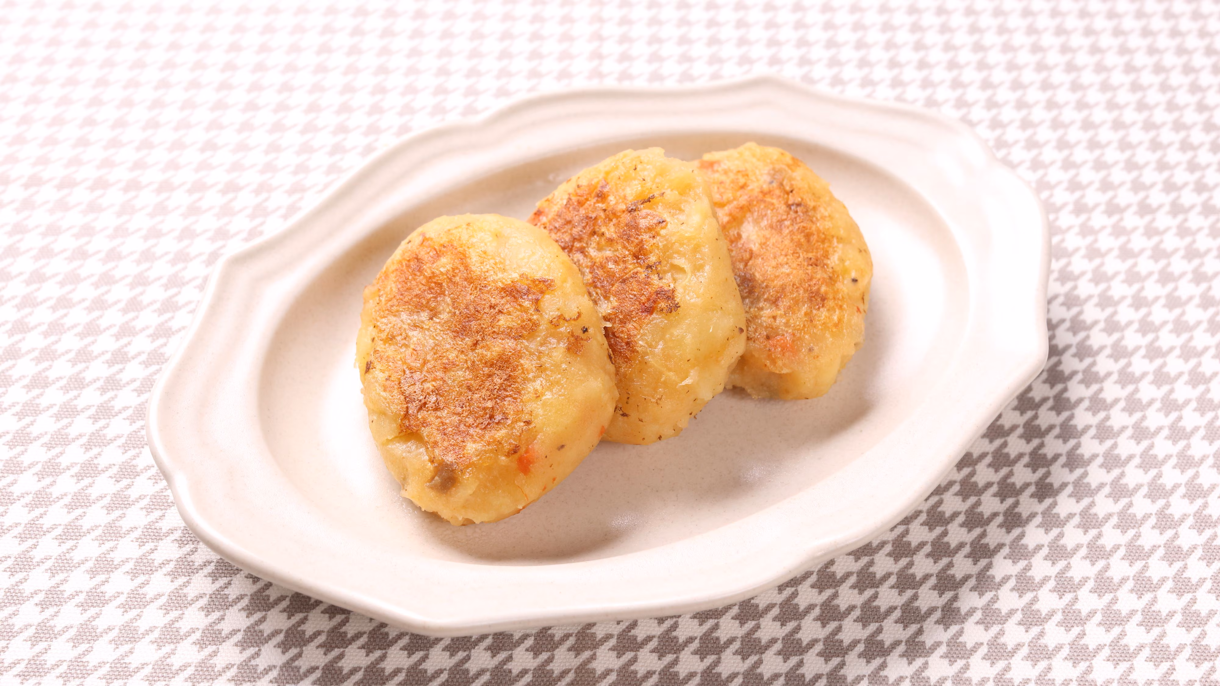 【1歳からの幼児食 小分けパックで作る】【1歳～】ハヤシ味おやき