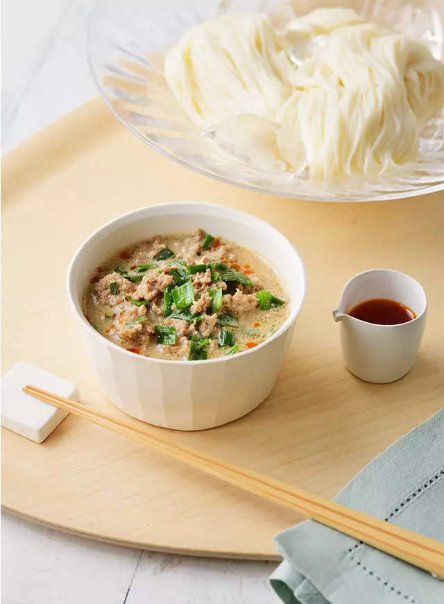 アーモンドミルクでうまダレ肉味噌そうめん