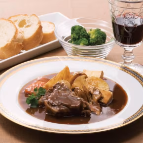 牛肉とグリルポテトのビーフシチュー