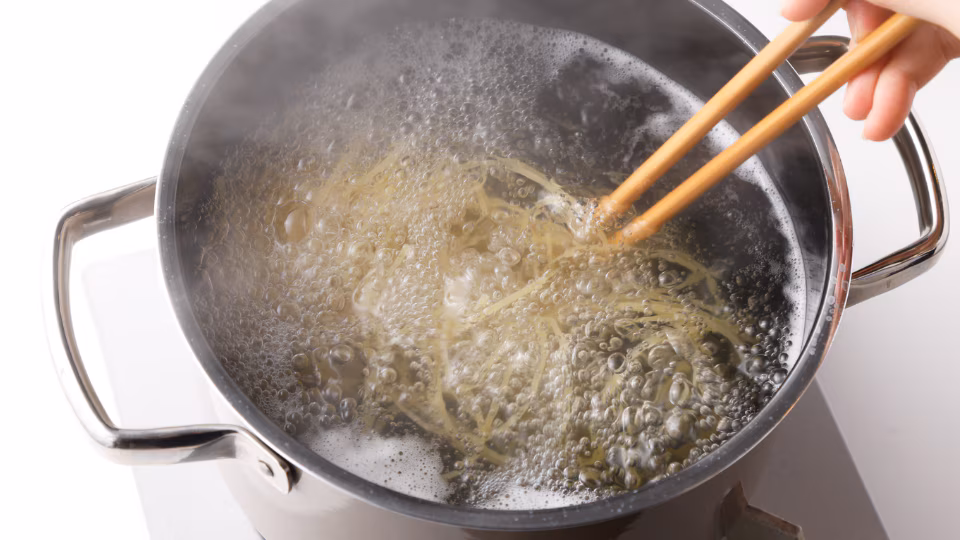 boiling_pasta_pasta (3480)