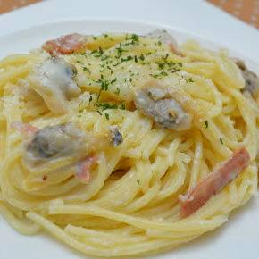 クラムチャウダールウで簡単！ボンゴレクリームパスタ