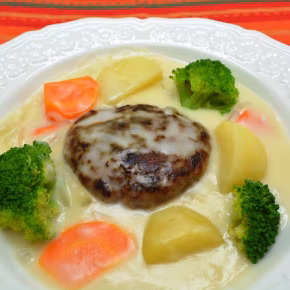 ハンバーグクリームシチュー