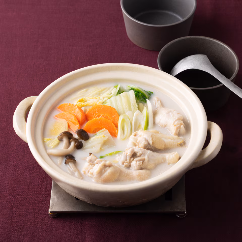 鶏白湯風アーモンド鍋