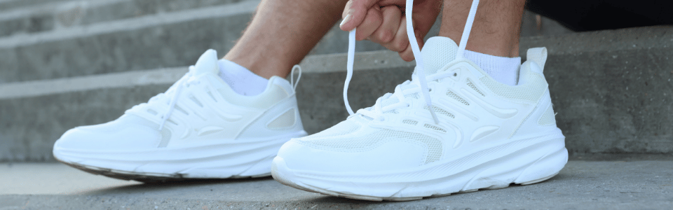 tying-shoelaces