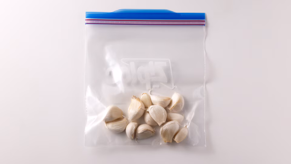 vegetable_storage_white_garlic (3638)