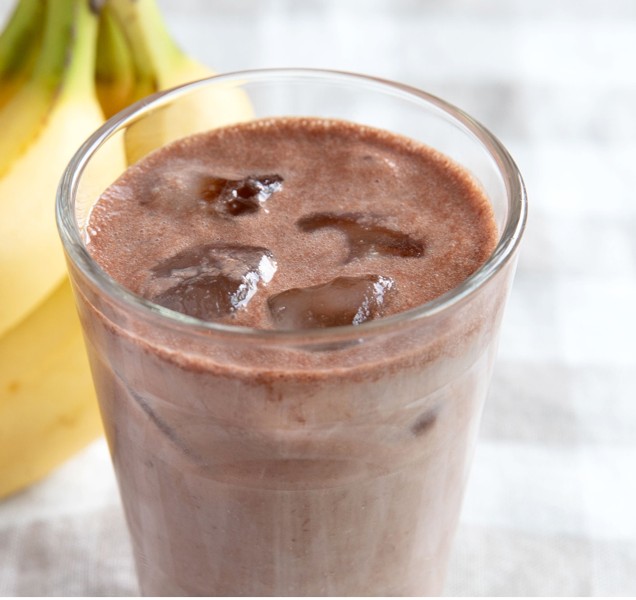 ココアとバナナのアーモンドミルク